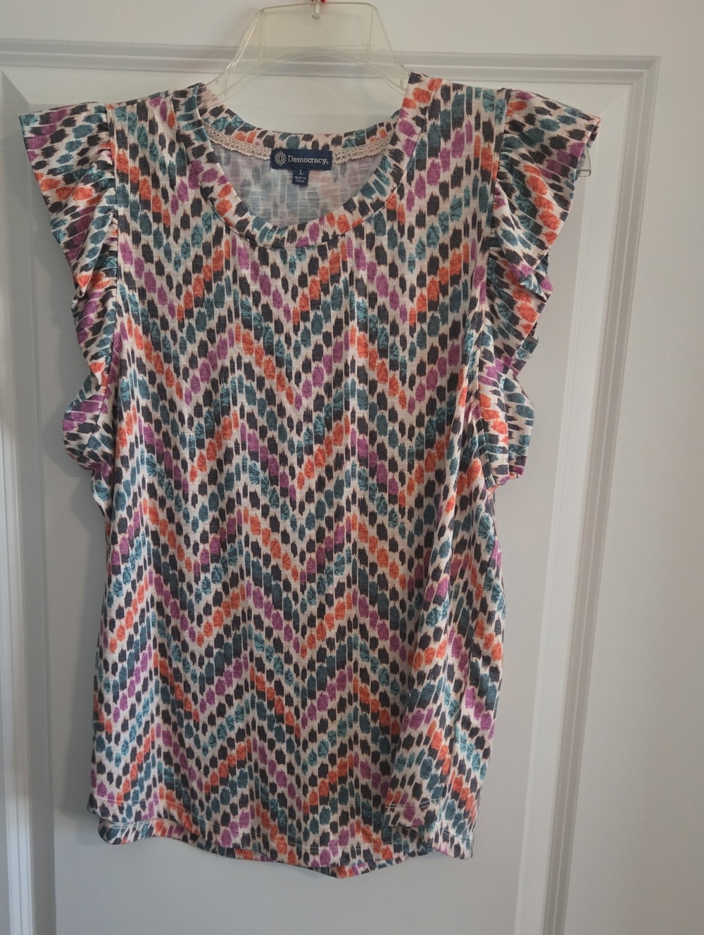 Democracy Multicolor Chevron Flutter-Sleeve Top